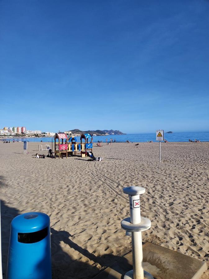 Primera Linea De Mar Con Piscina, Gimnasio Y Parking 2 Hab Y 2 Banos فيياخويوسا المظهر الخارجي الصورة